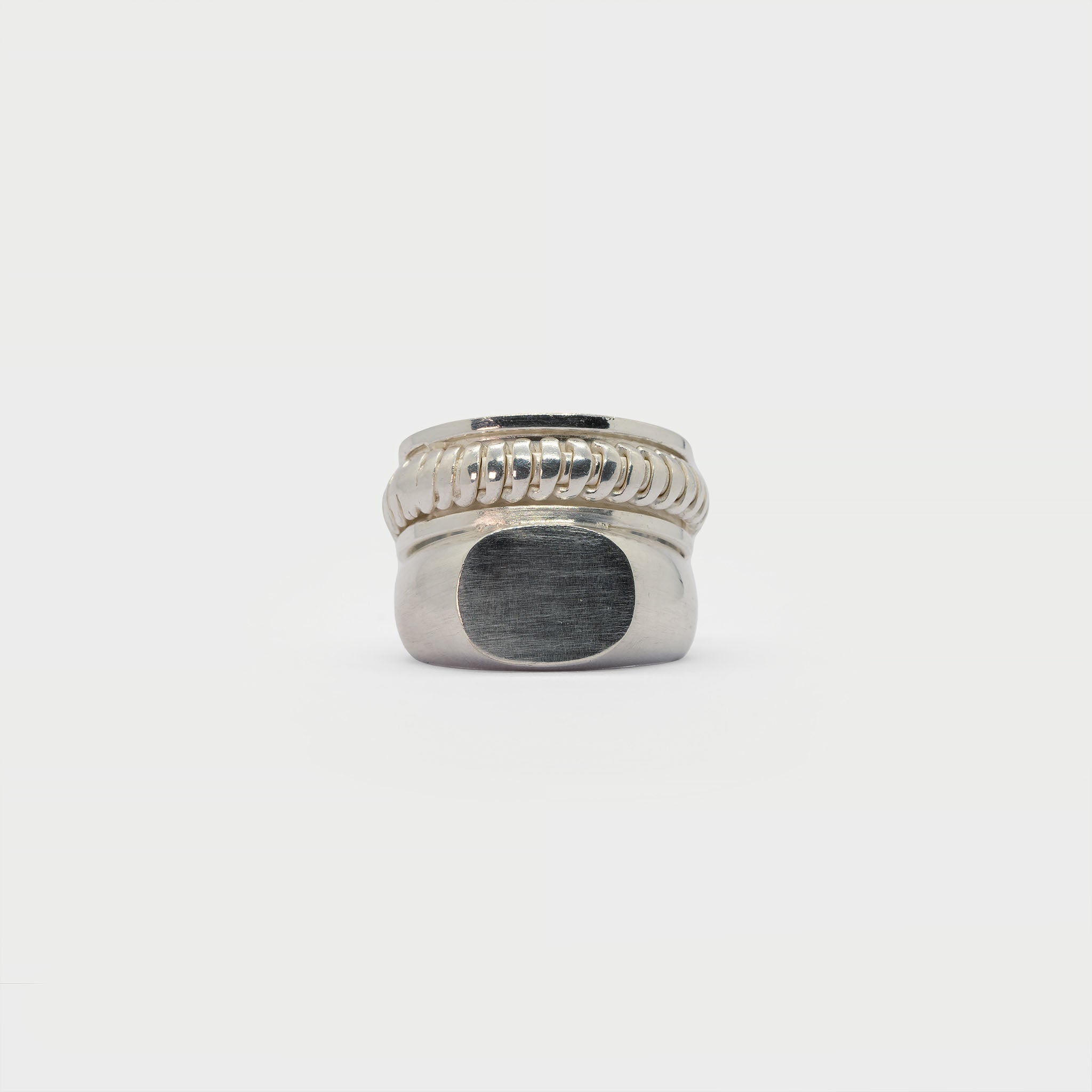 Signet ring and two overlaped ring bands.