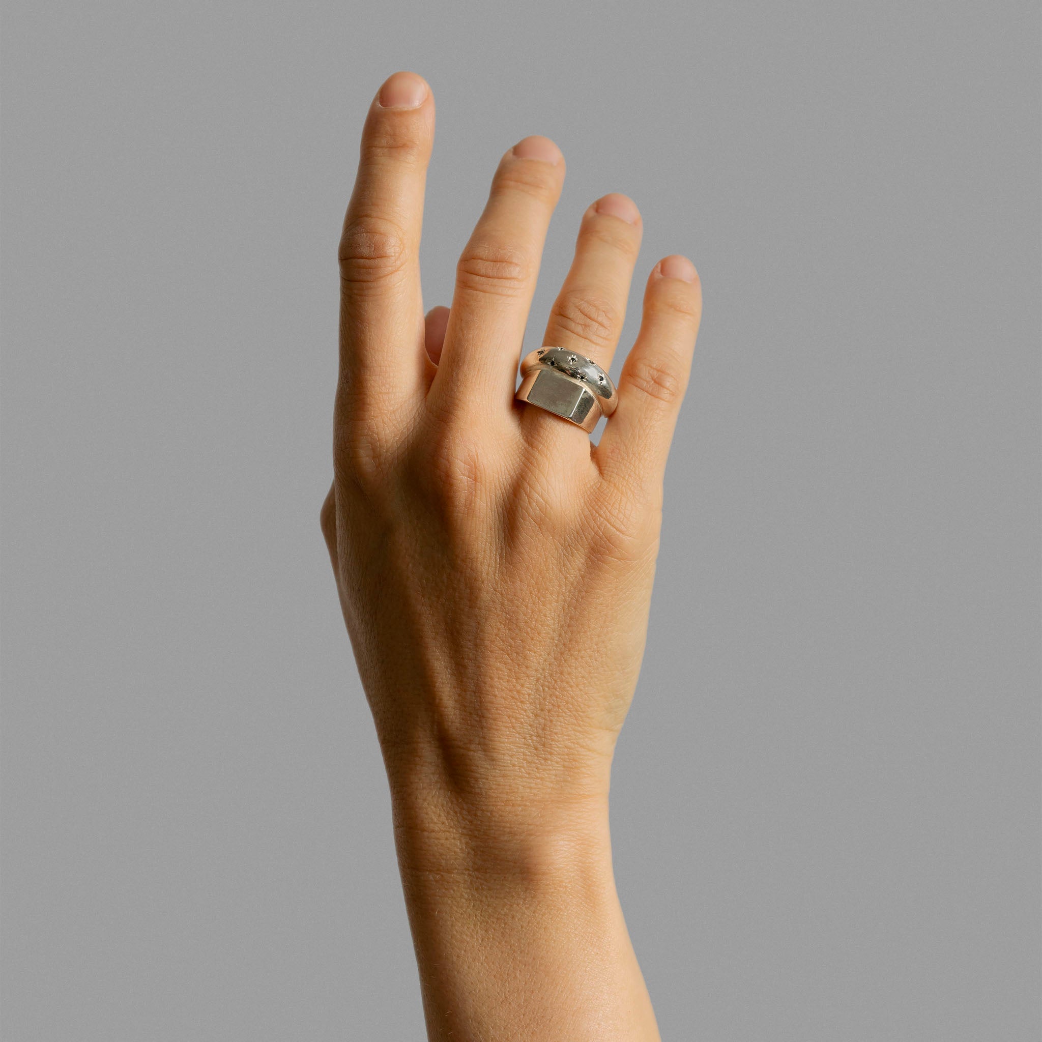 Signet ring and puff ring band.