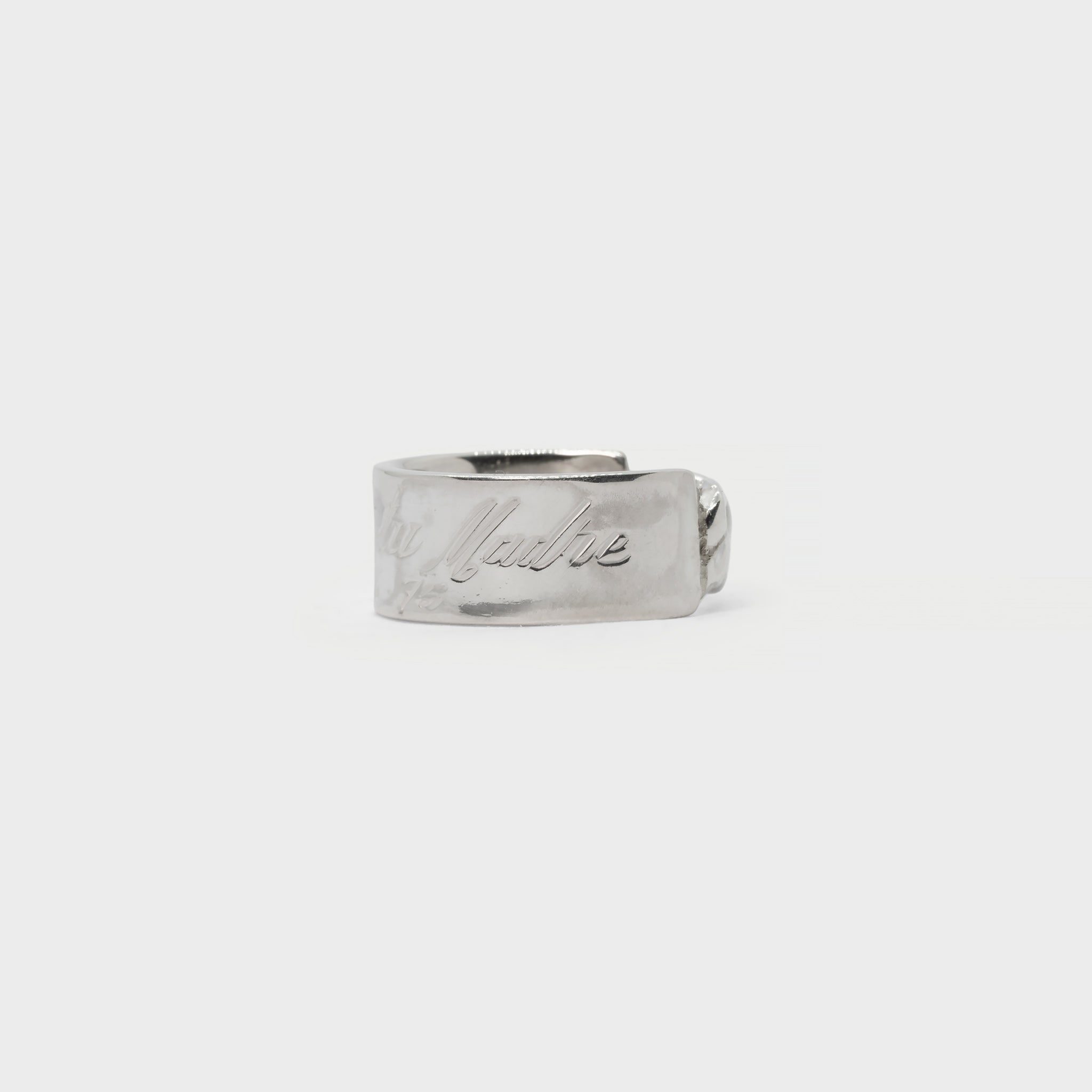Found engraved nameplate bracelet, Rdo. de tu madre.
