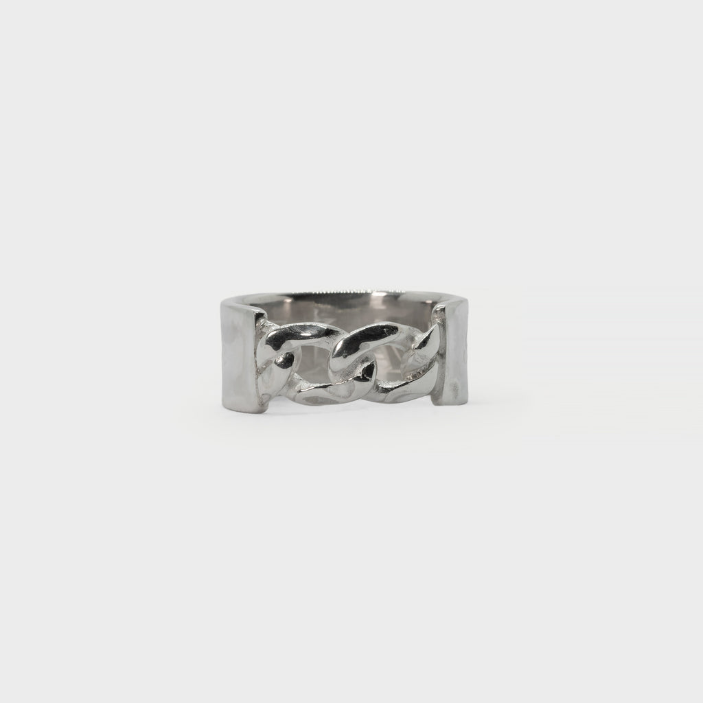 Found engraved nameplate bracelet, Rdo. de tu madre.