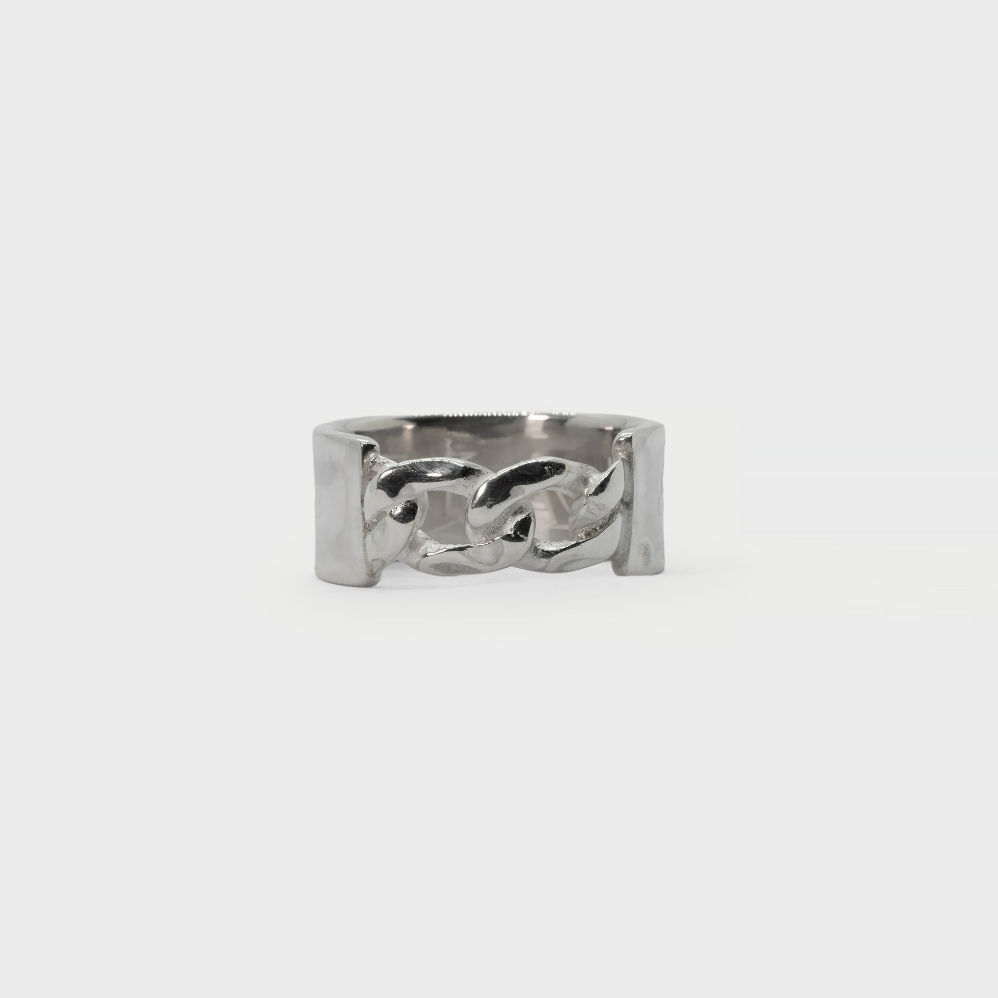 Found engraved nameplate bracelet, Rdo. de tu madre.
